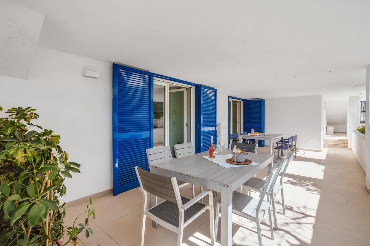 Casalmare Apartments One Step From The Sea Mola di Bari Luaran gambar